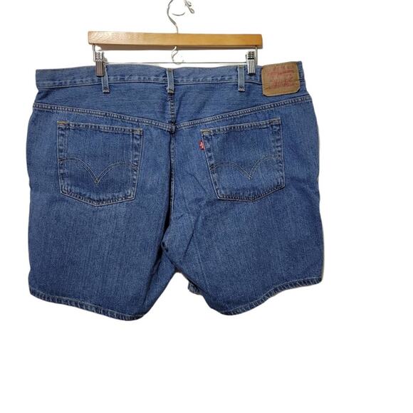 Women's Levi's denim shorts Size 24 - Picture 2 of 5